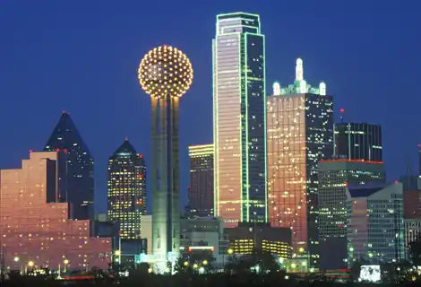 skyline view of Dallas, TX